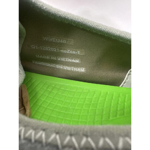 Oofos Women's Oomg Eezee Green Camo Recovery Slip On Comfort Shoes Low Size 9 - Picture 8 of 13